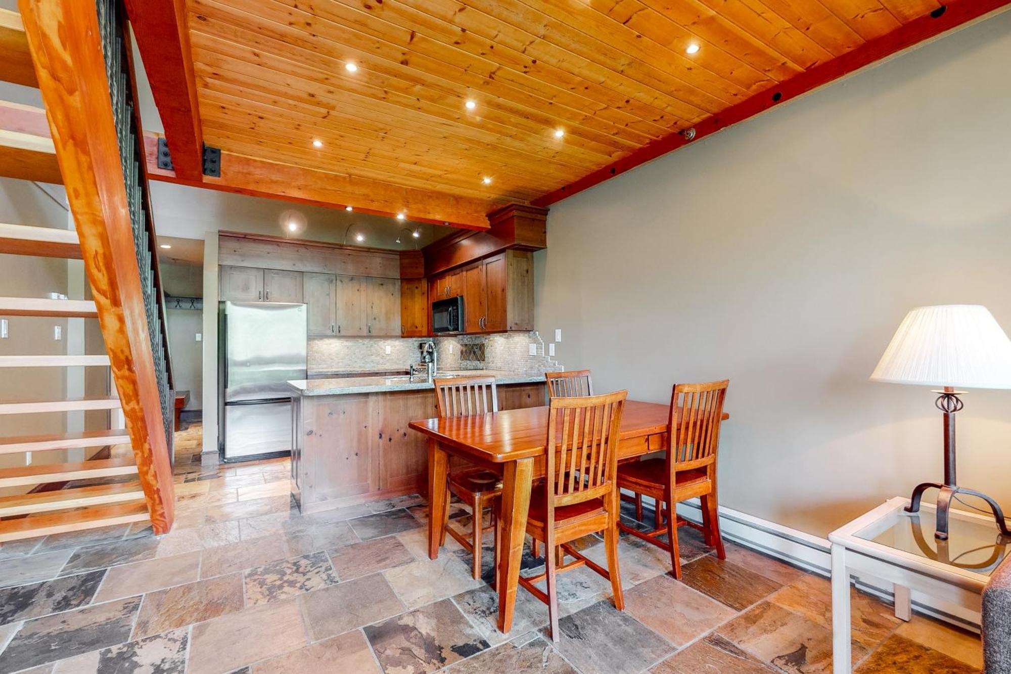 Greystone Lodge Whistler Rum bild
