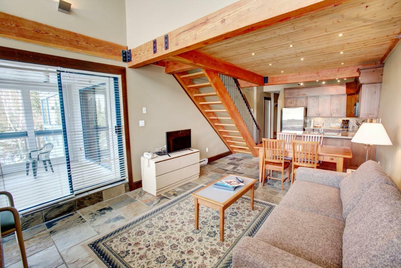 Greystone Lodge Whistler Exteriör bild